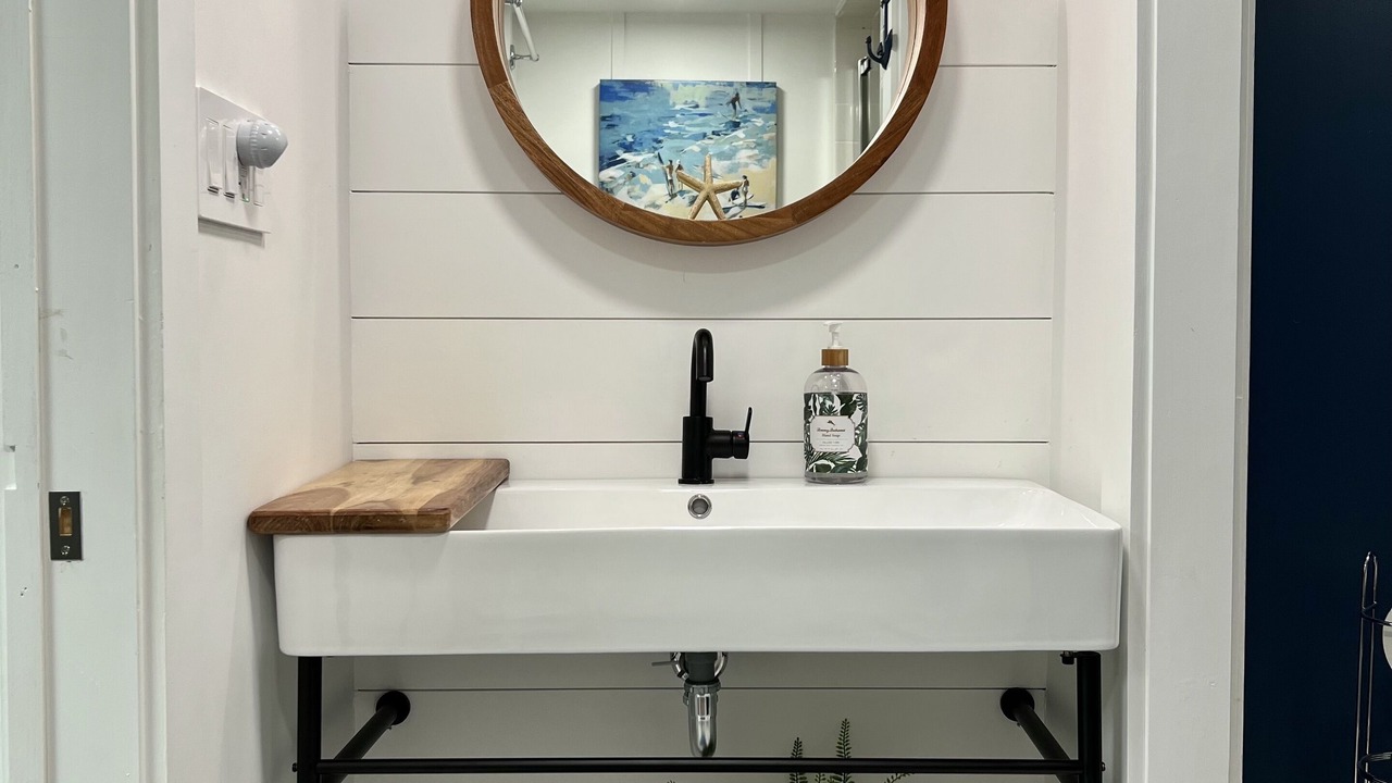 Photo of Bathroom in Ocean Grove