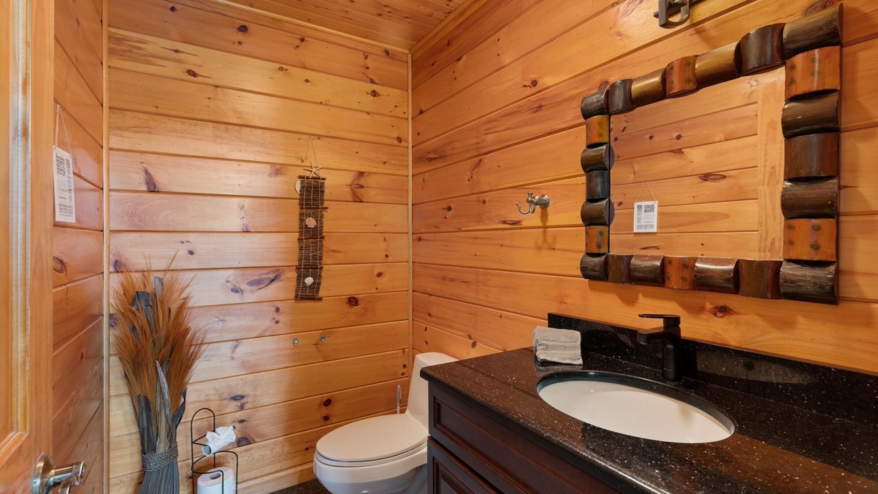 Photo of Bathroom in Highland Lake