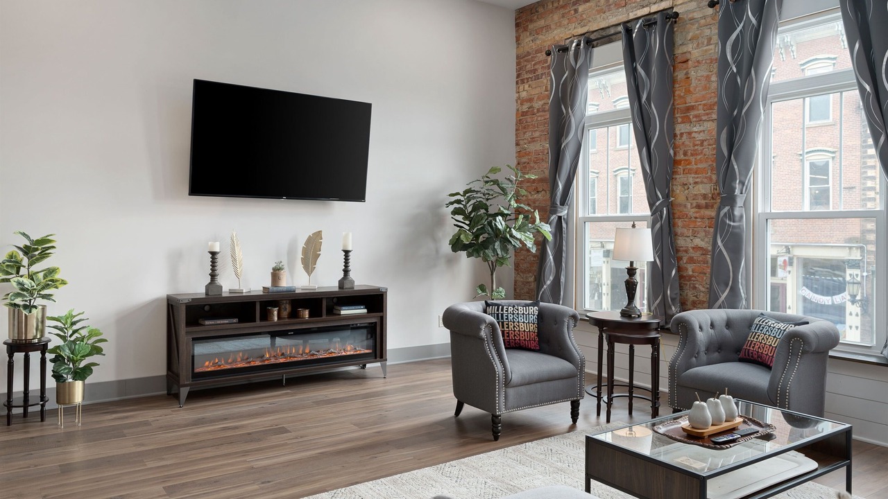 Photo of Livingroom in Millersburg