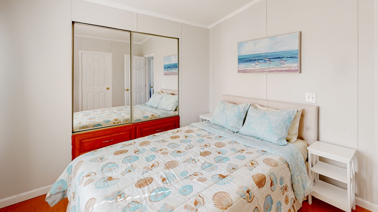 Photo of Bedroom in Assateague Pointe
