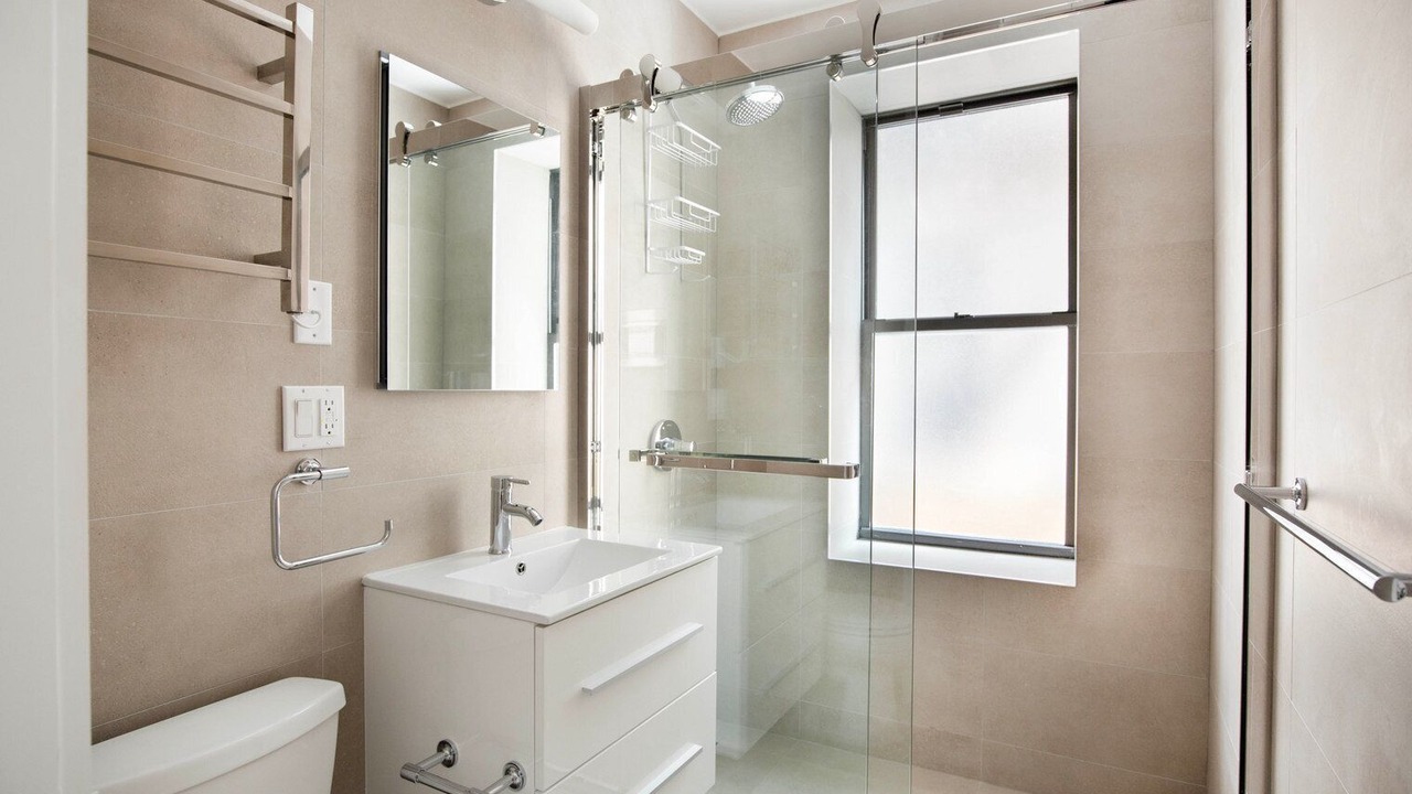 Photo of Bathroom in SoHo