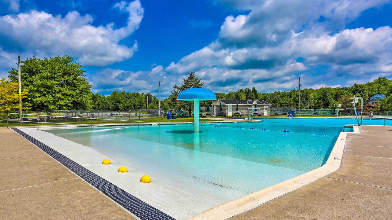 Photo of Outdoor in Thornhurst