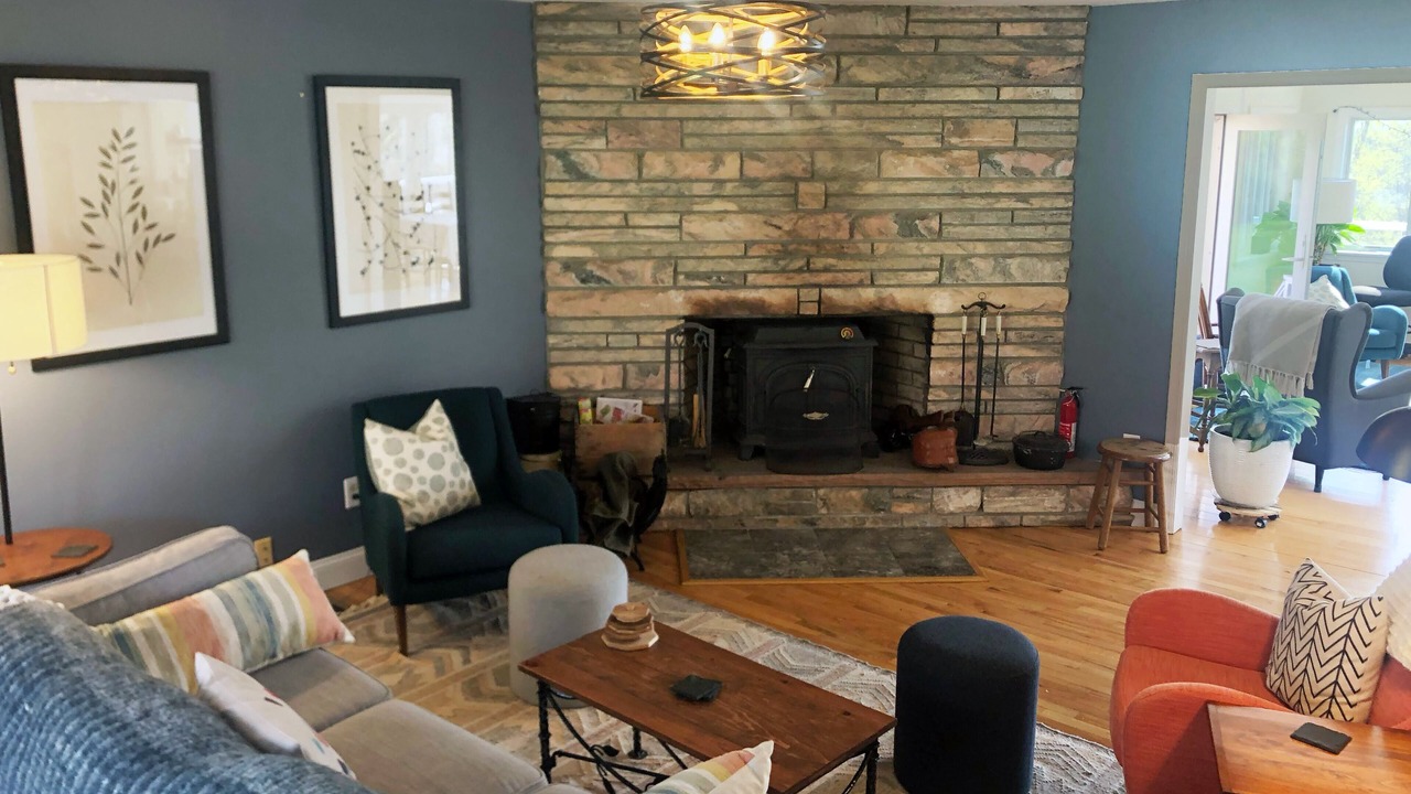 Photo of Livingroom in Red Hook