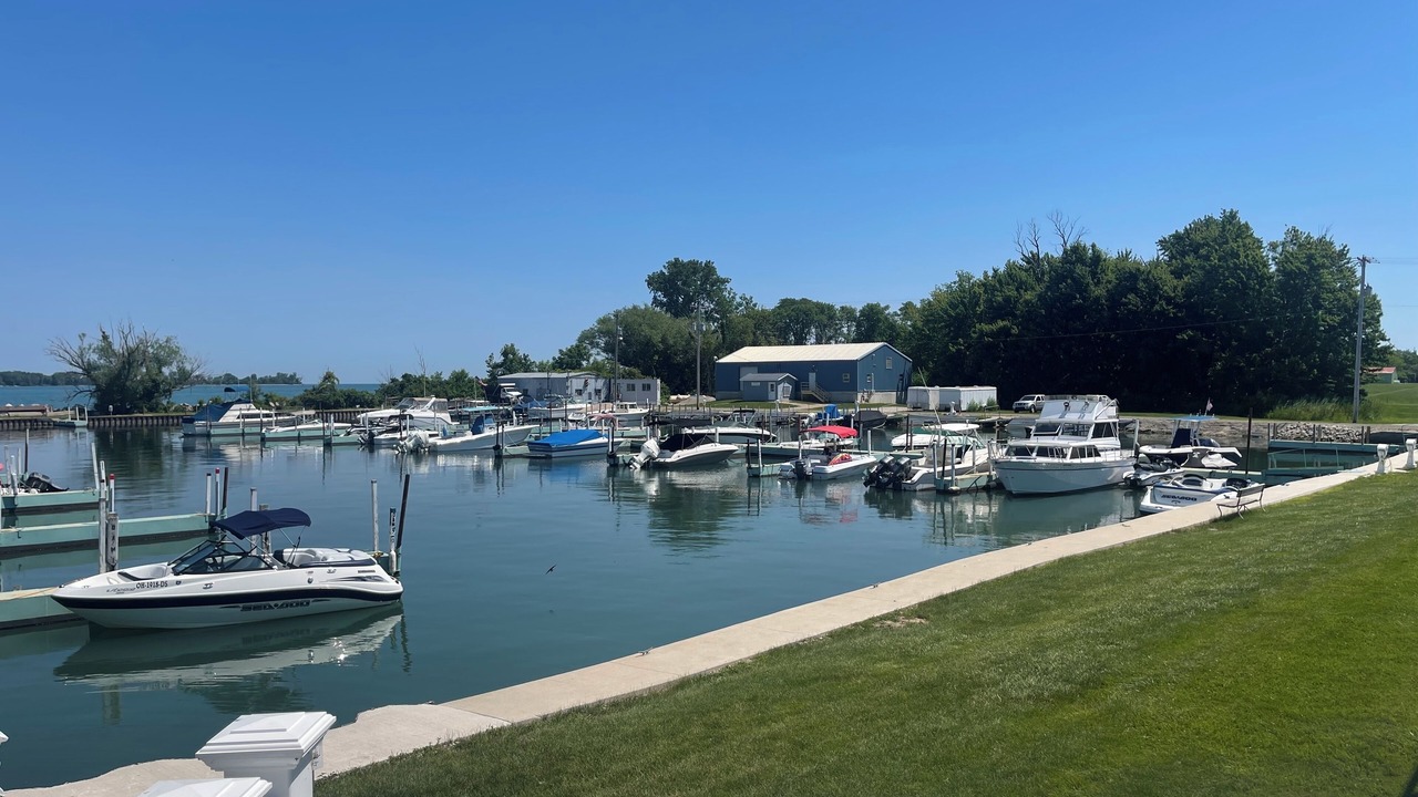 Photo of Others in Put-in-Bay