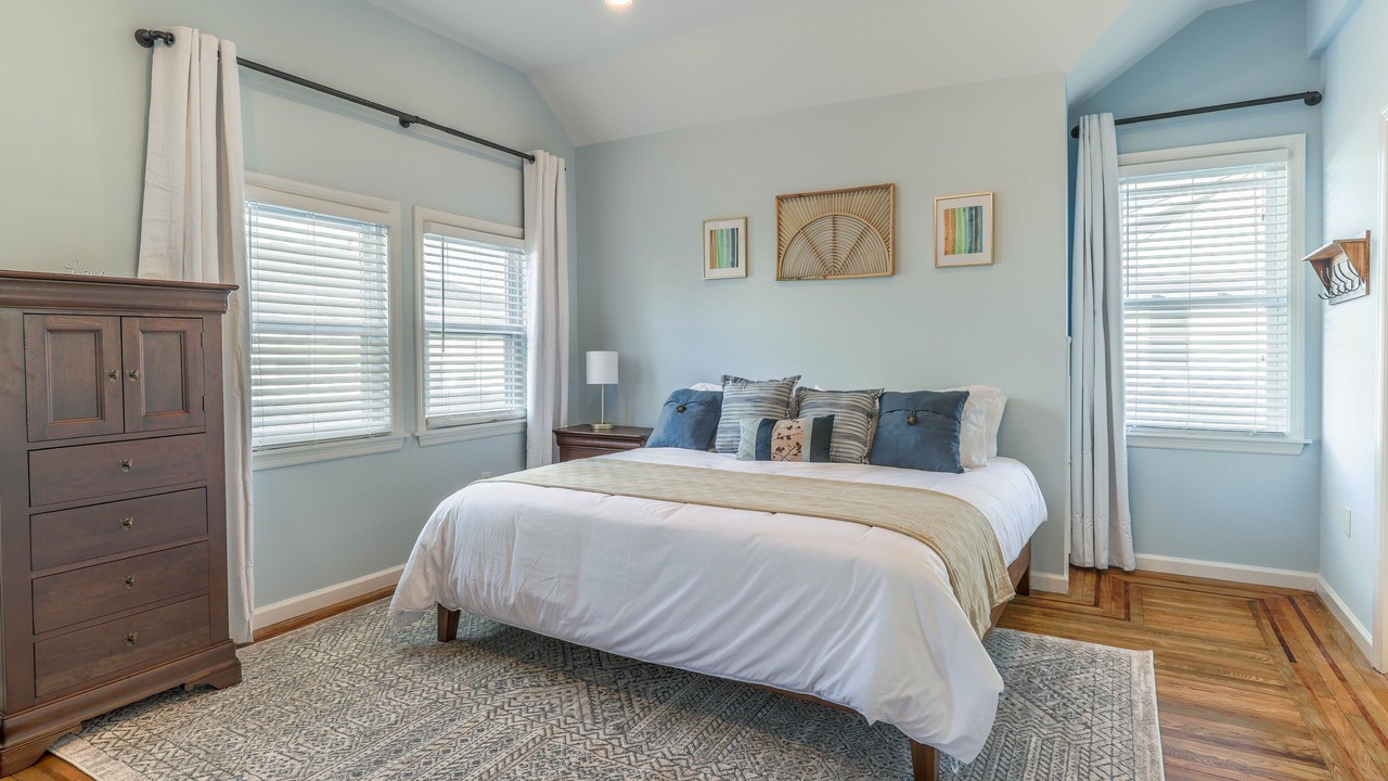Photo of Bedroom in Ventnor City
