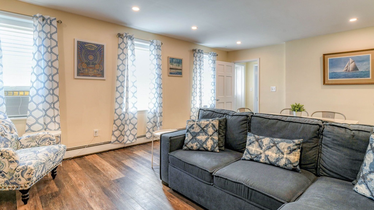 Photo of Livingroom in Ocean Grove