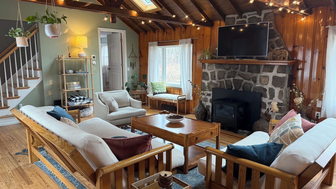 Photo of Livingroom in Highland Lakes