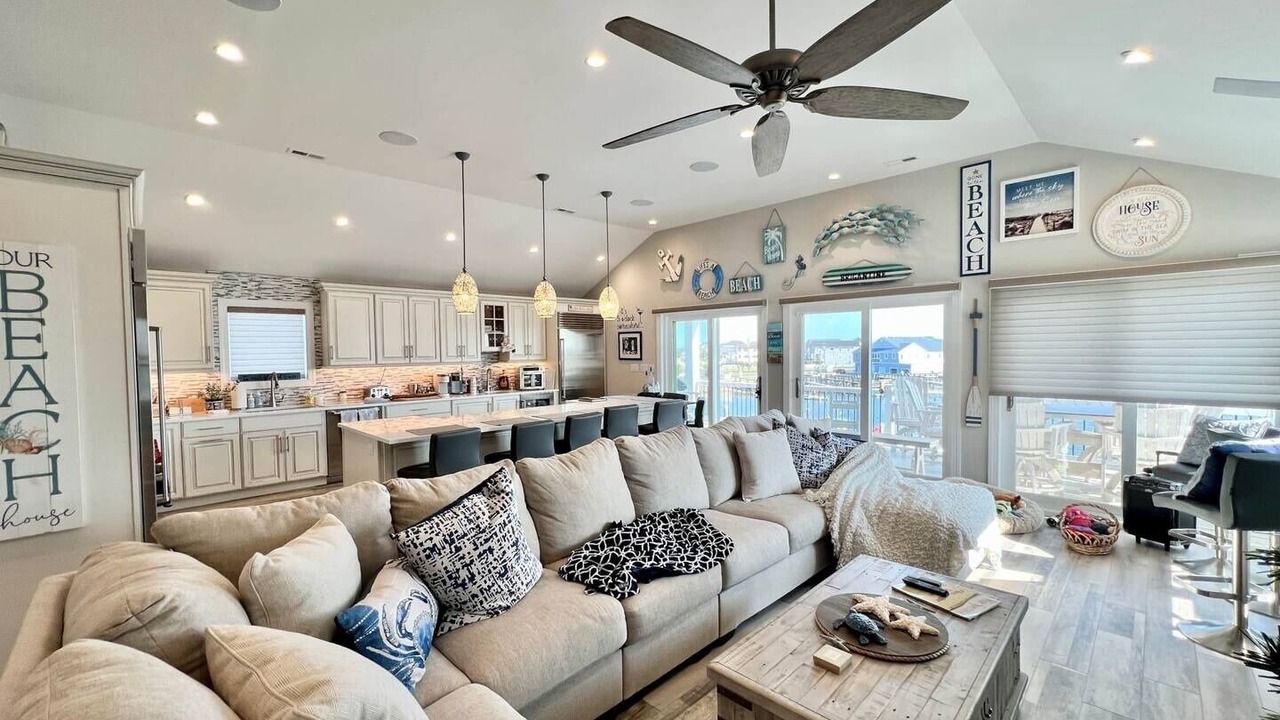 Photo of Livingroom in Brigantine