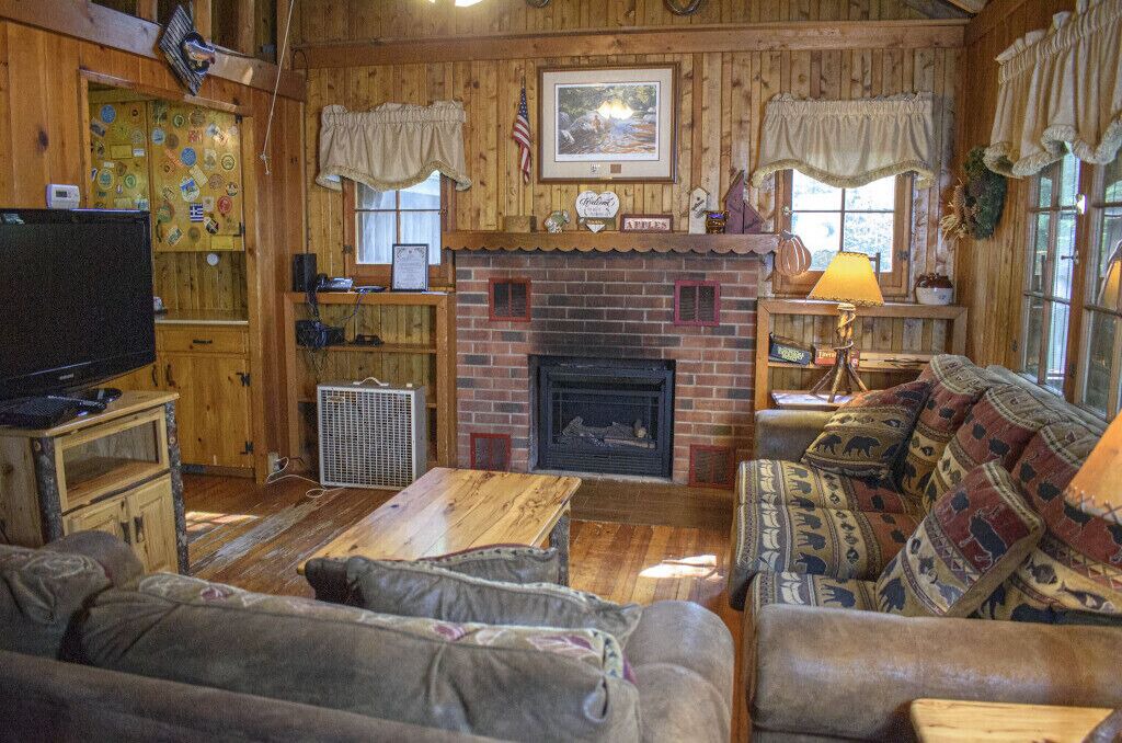 Photo of Livingroom in Bainbridge