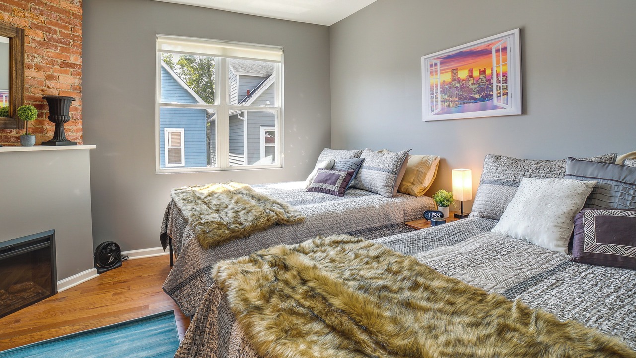 Photo of Bedroom in Shadyside