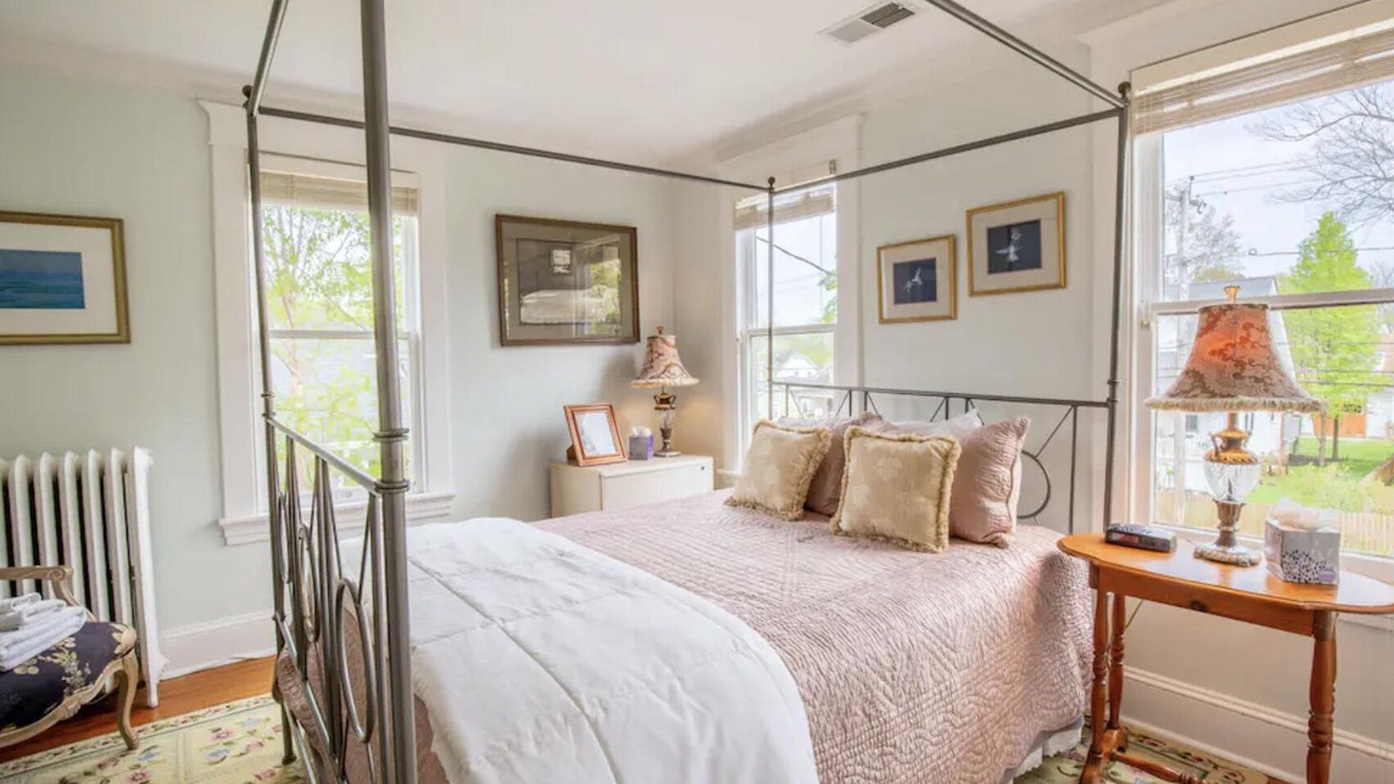 Photo of Bedroom in Eastport