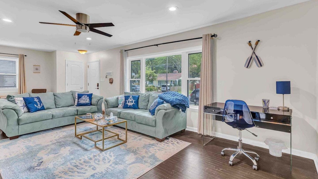 Photo of Livingroom in Salisbury