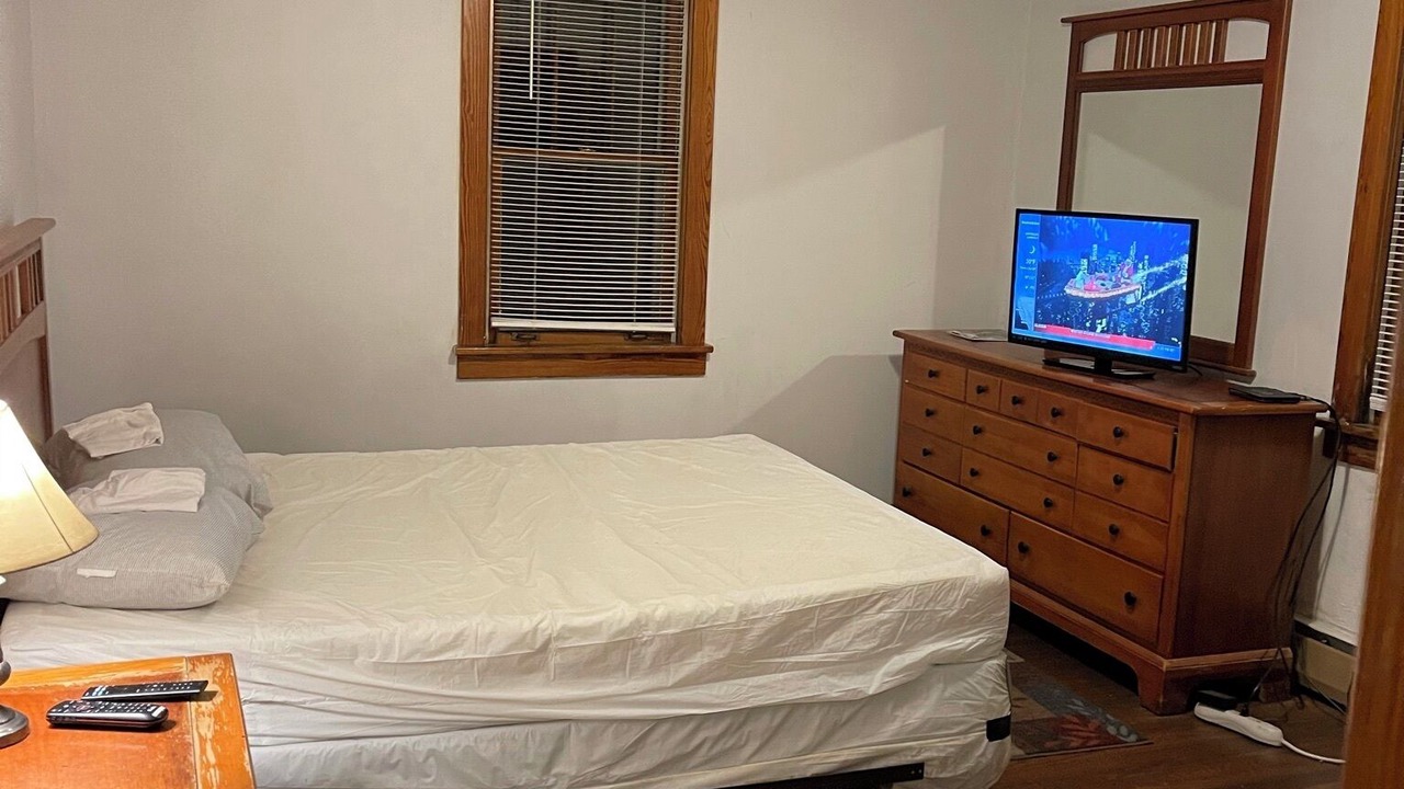 Photo of Bedroom in Emporium