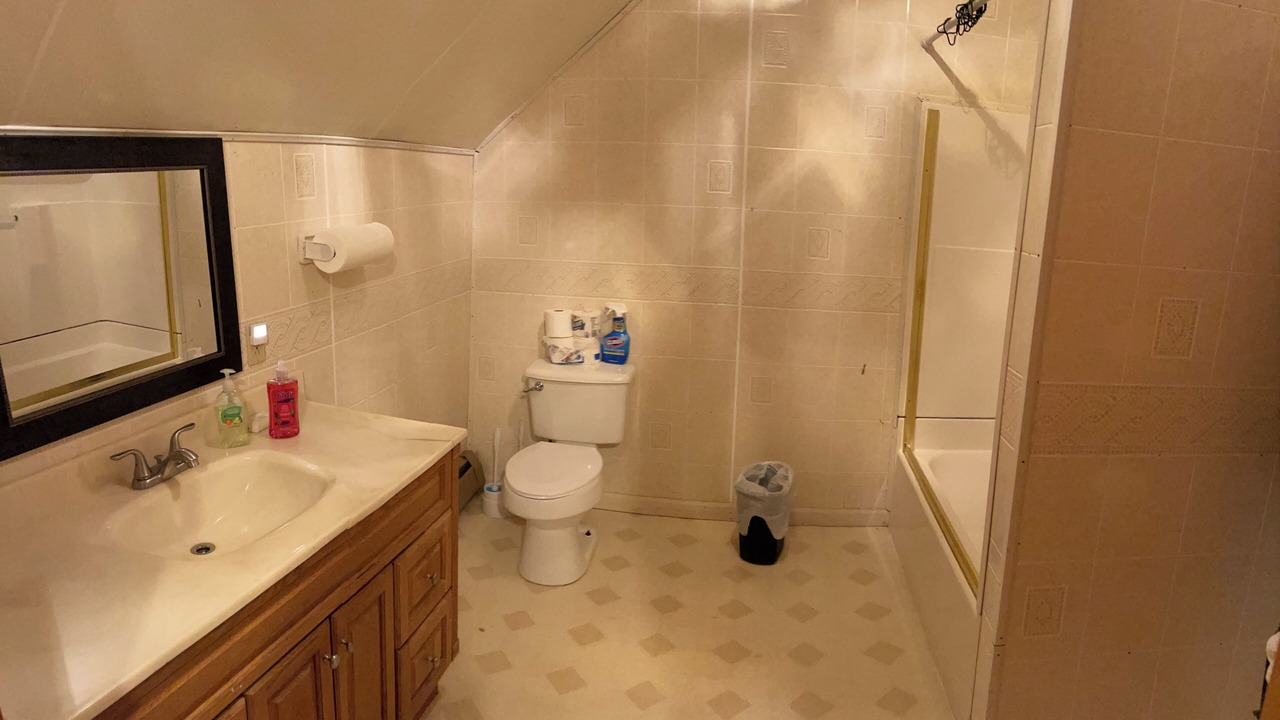 Photo of Bathroom in Emporium