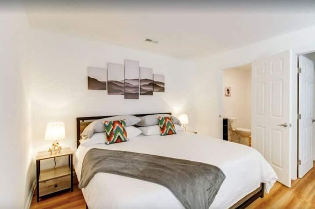Photo of Bedroom in Hot Springs