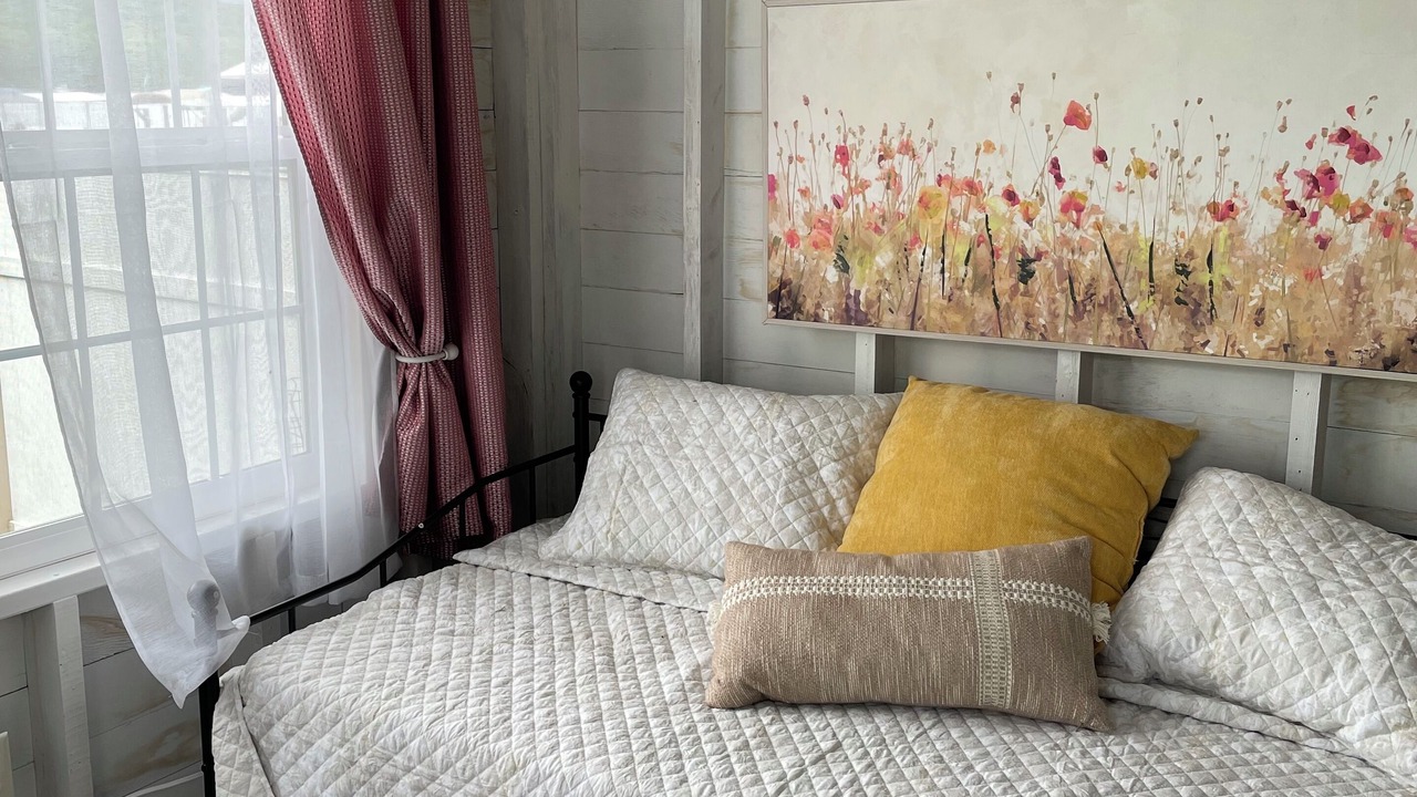 Photo of Bedroom in Canadohta Lake