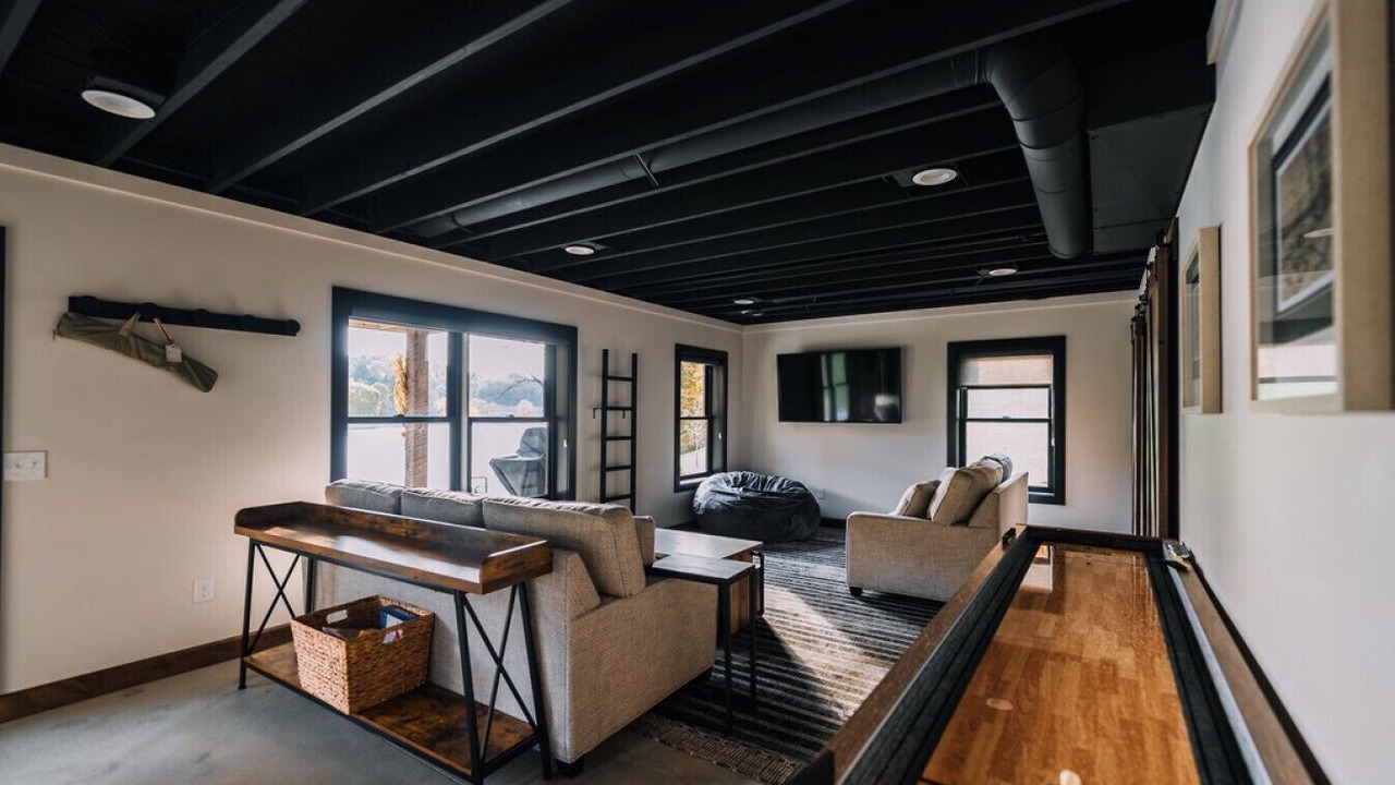 Photo of Livingroom in New Philadelphia