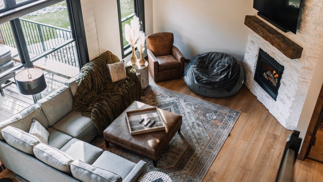 Photo of Livingroom in New Philadelphia