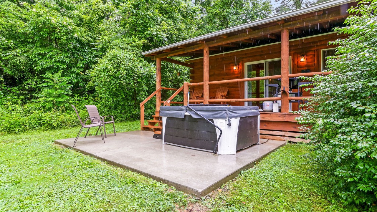 Photo of Patio Balcony in Nelsonville