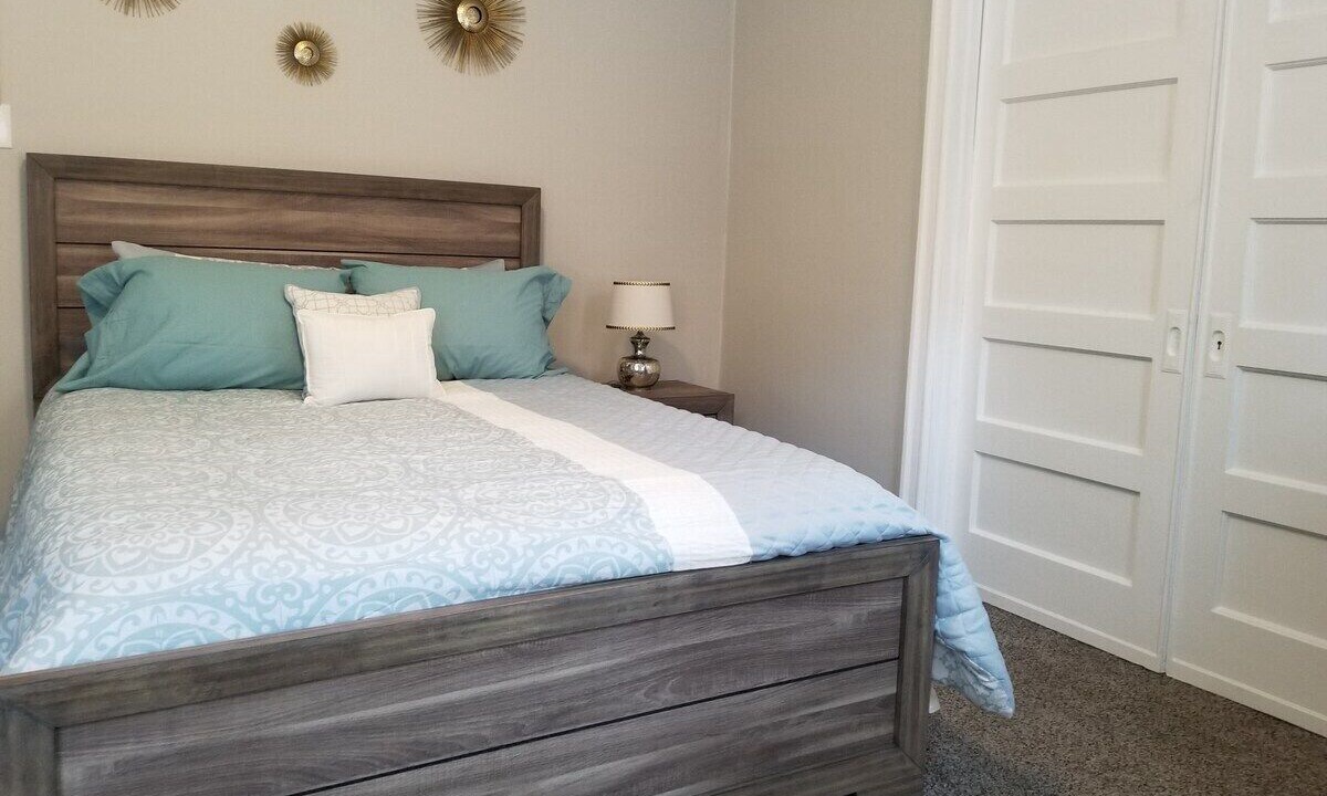 Photo of Bedroom in Brighton Heights