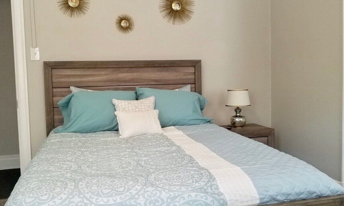 Photo of Bedroom in Brighton Heights