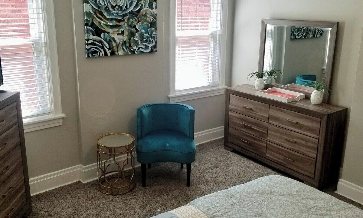 Photo of Bedroom in Brighton Heights