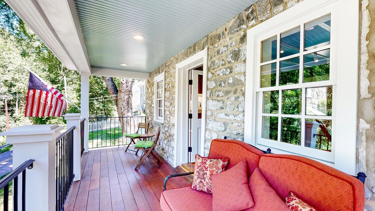 Photo of Patio Balcony in Ellicott City