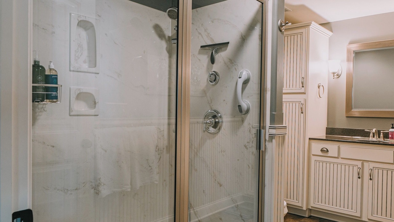 Photo of Bathroom in Talmage
