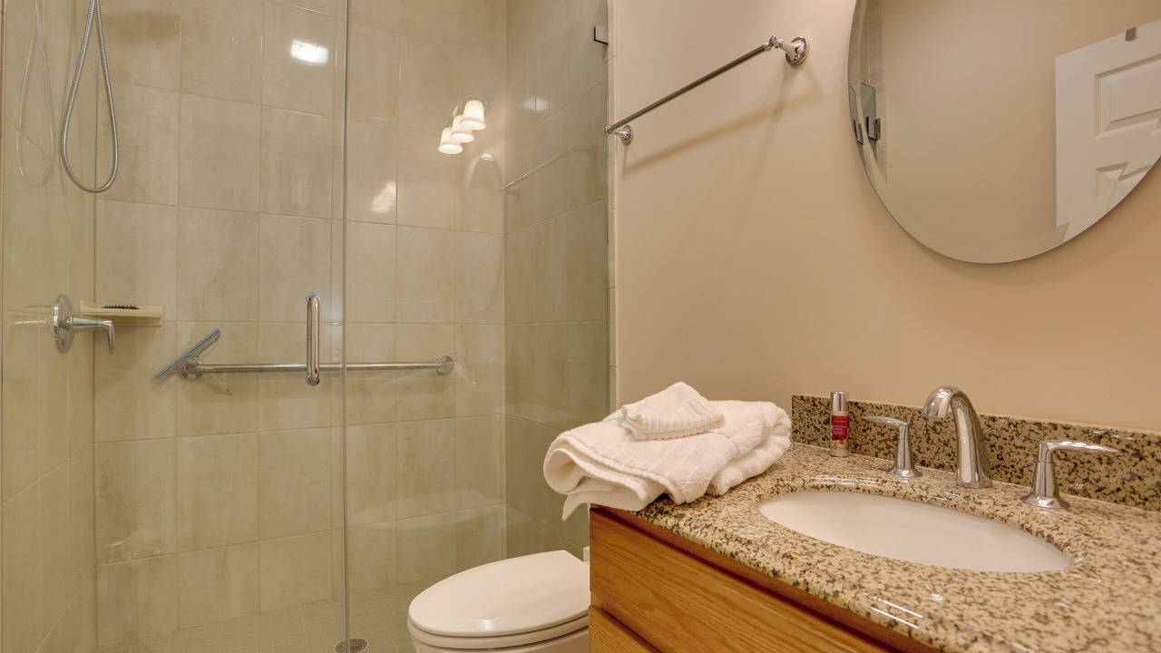 Photo of Bathroom in Town of Lumberland