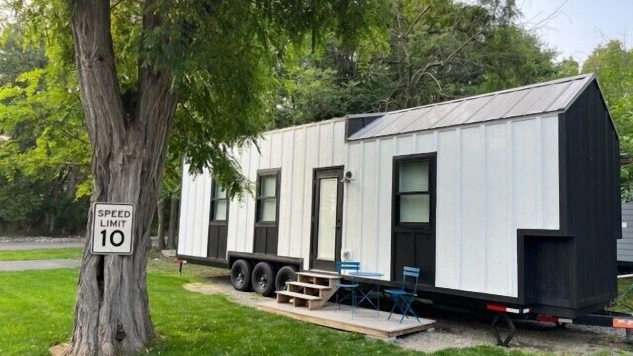 Photo of Outdoor in Elizabethtown
