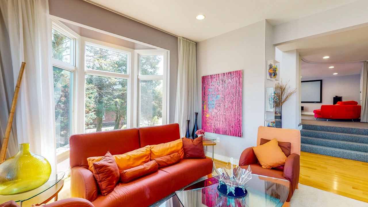 Photo of Livingroom in Unionville