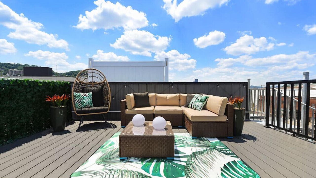 Photo of Outdoor in Lower Lawrenceville