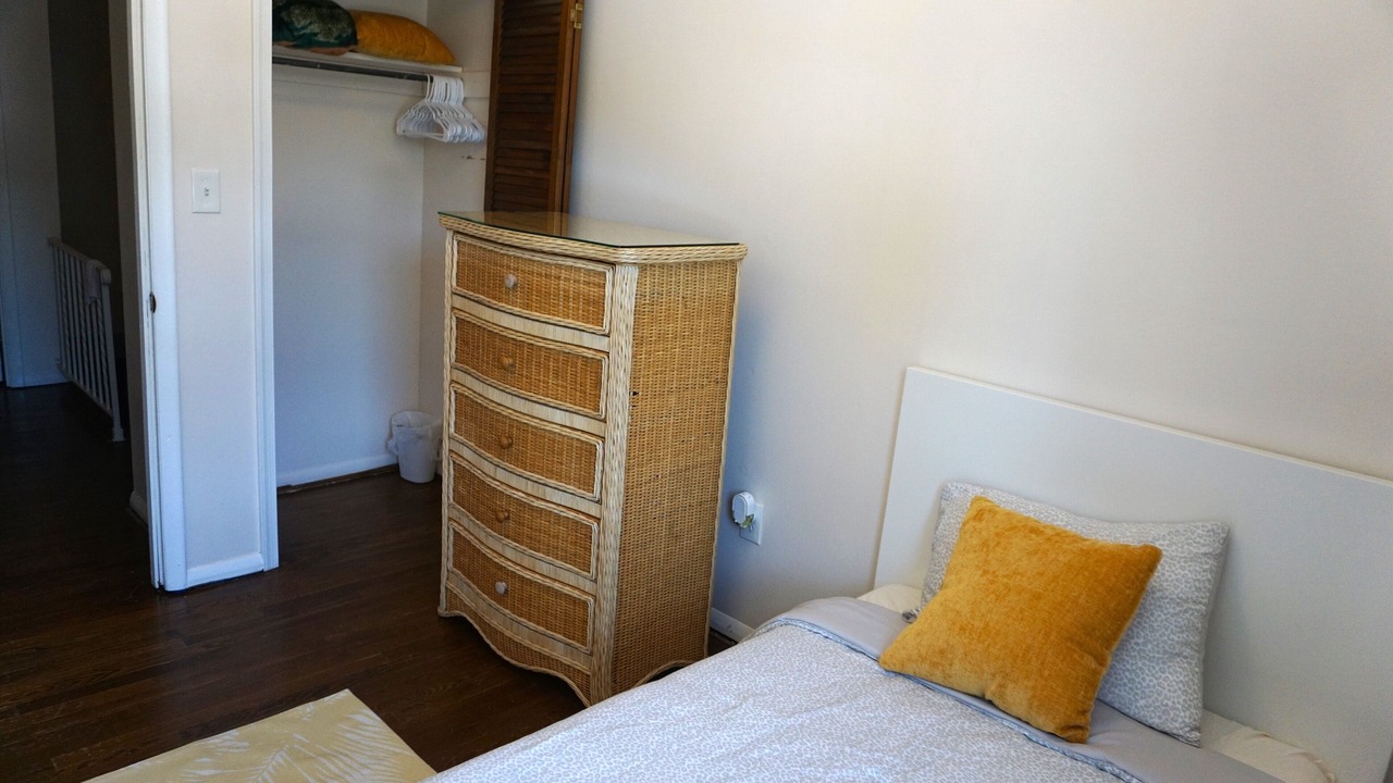 Photo of Bedroom in Parkville