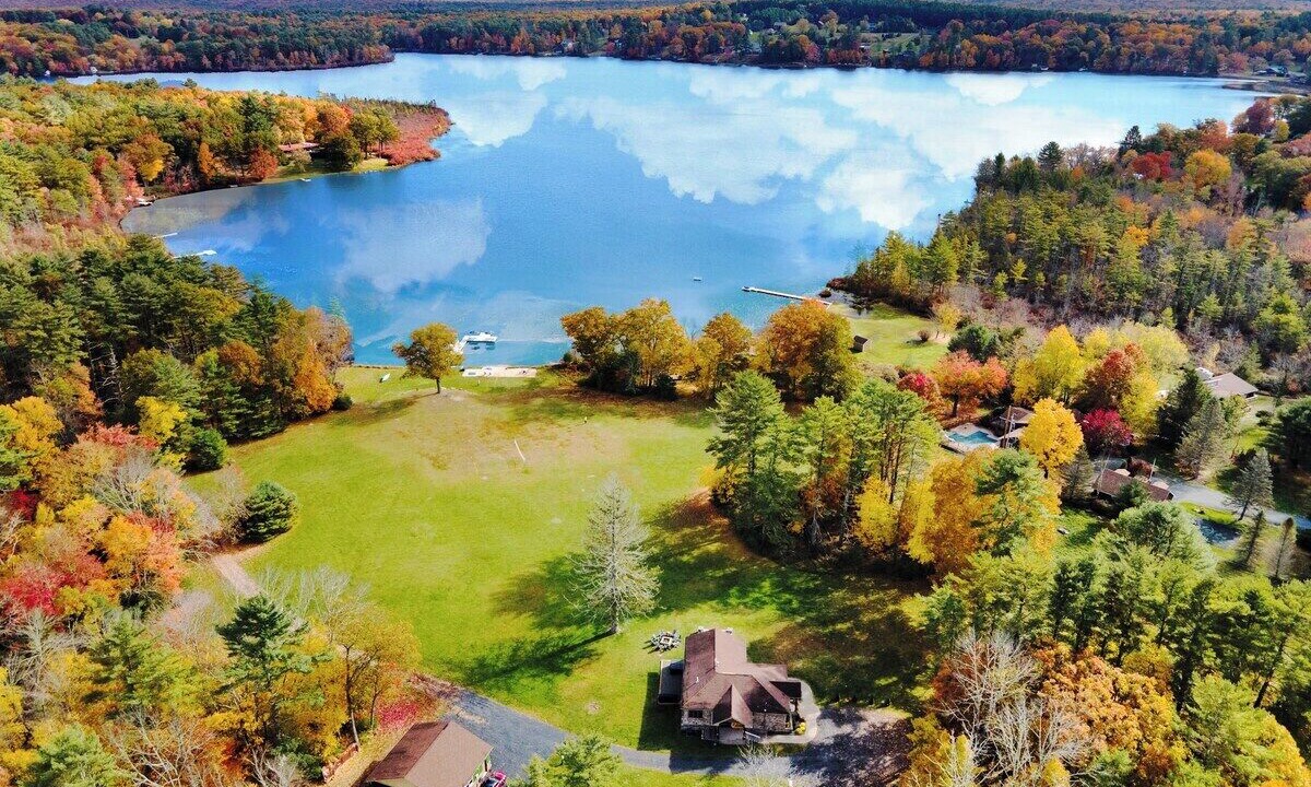 Photo of Others in Highland Lake