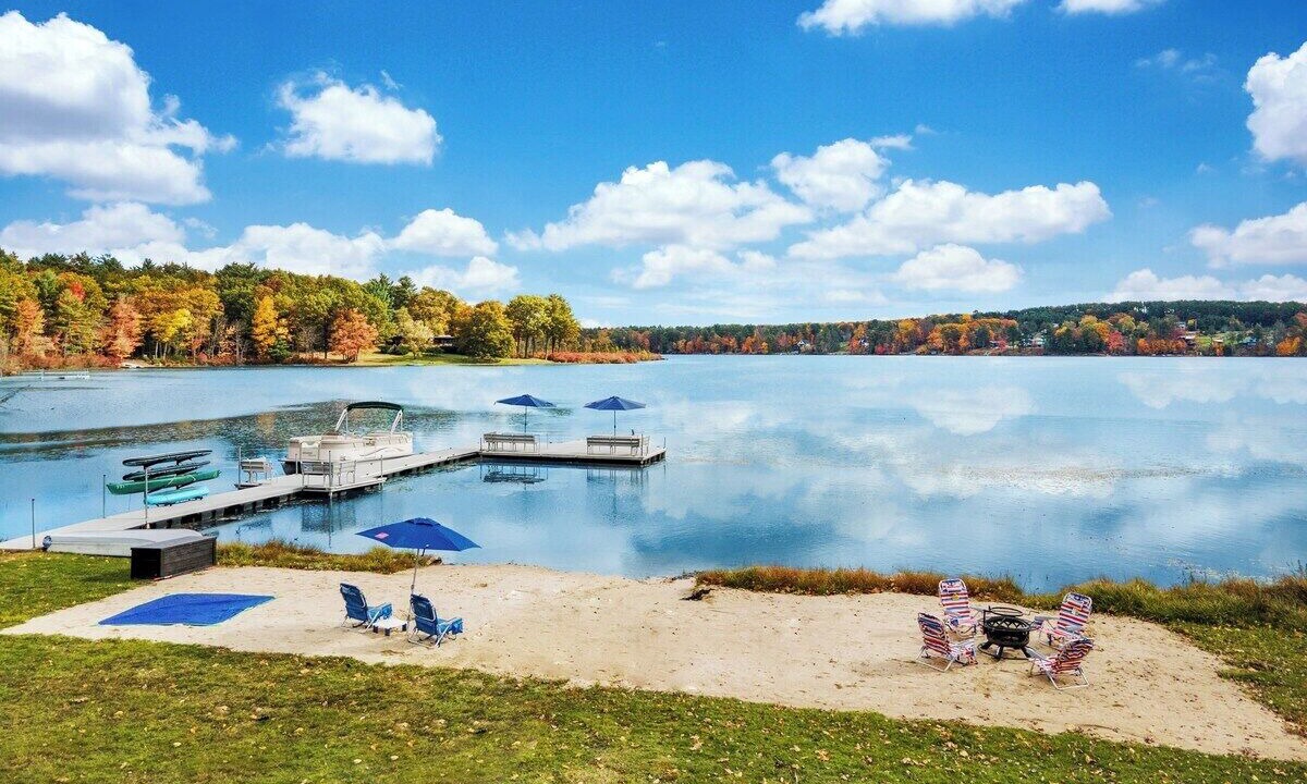 Photo of Others in Highland Lake