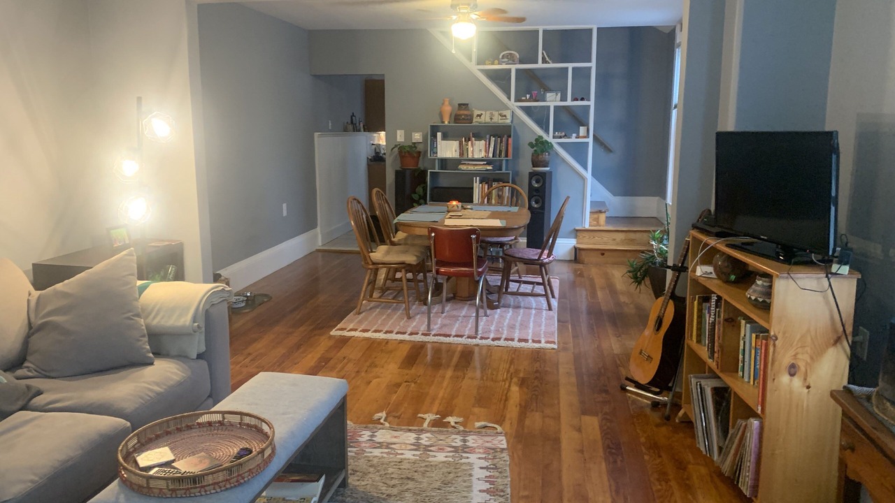 Photo of Livingroom in Jim Thorpe