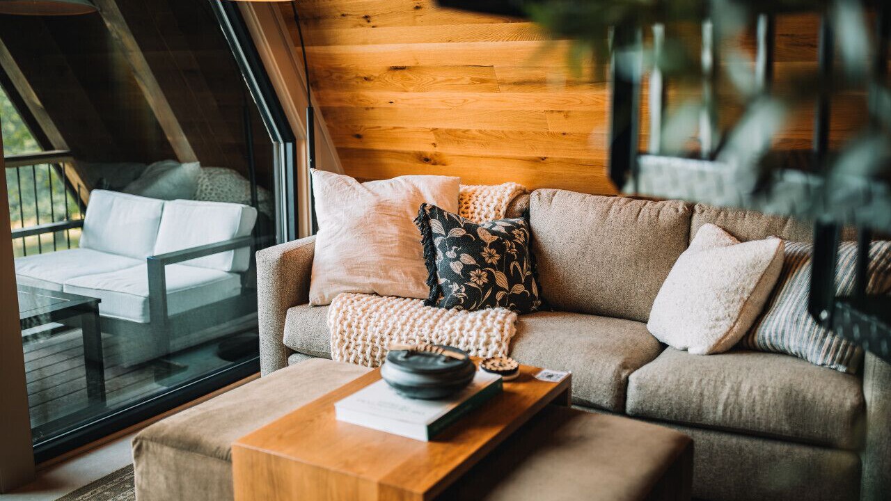Photo of Livingroom in Sugarcreek