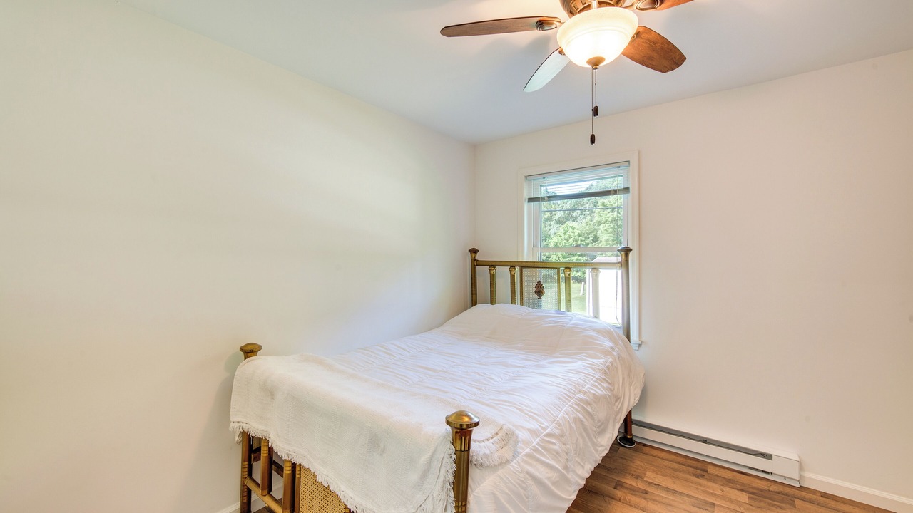 Photo of Bedroom in Elysburg