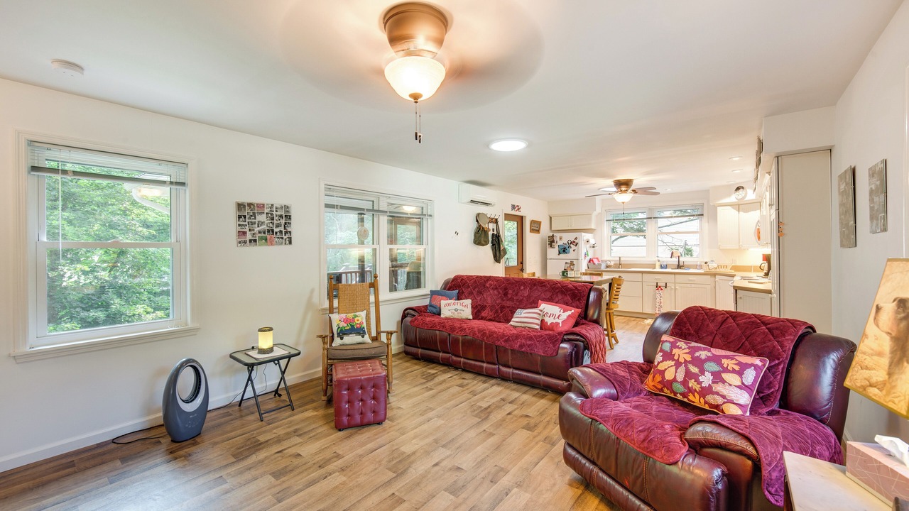Photo of Livingroom in Elysburg