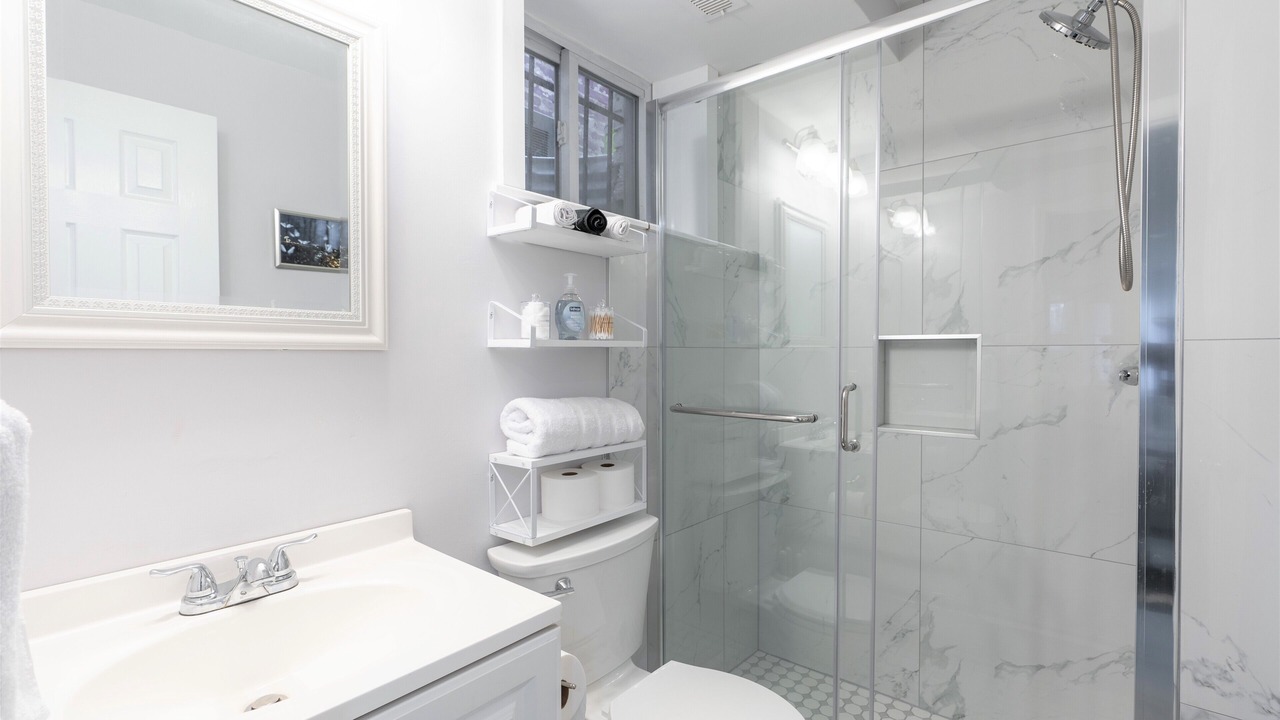 Photo of Bathroom in Bloomingdale