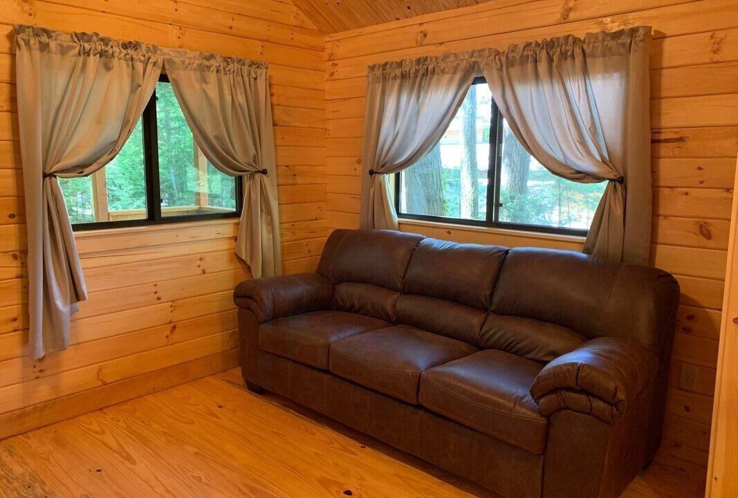 Photo of Livingroom in Grier City-Park Crest