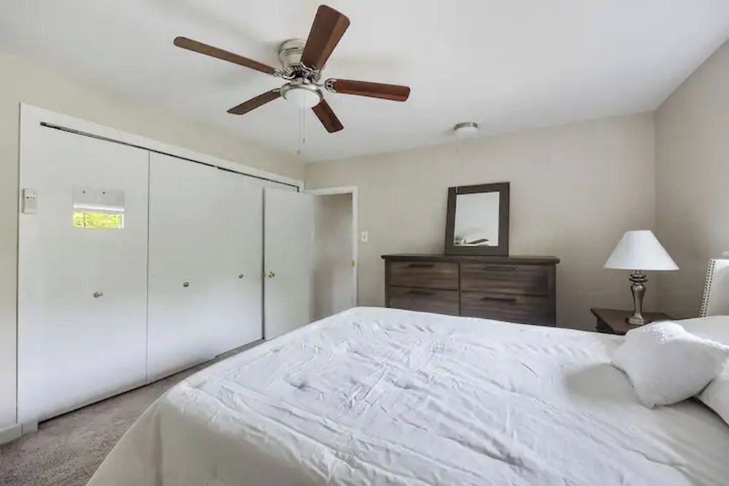 Photo of Bedroom in Thorofare