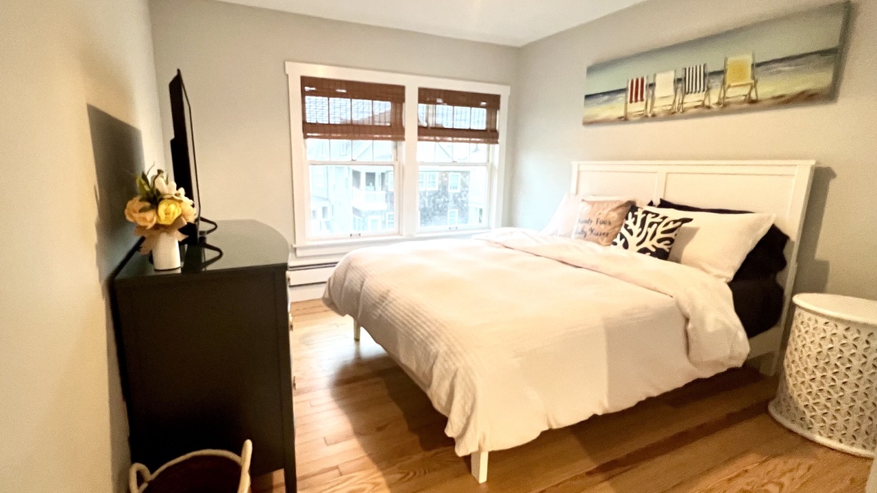 Photo of Bedroom in Avon