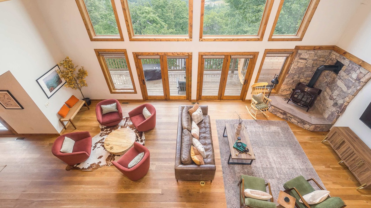 Photo of Livingroom in McGaheysville
