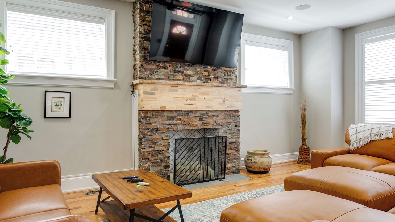 Photo of Livingroom in Museum District