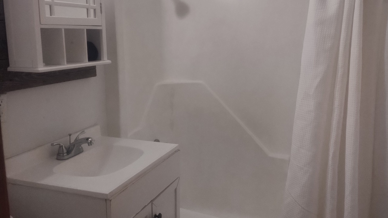 Photo of Bathroom in Oliverea