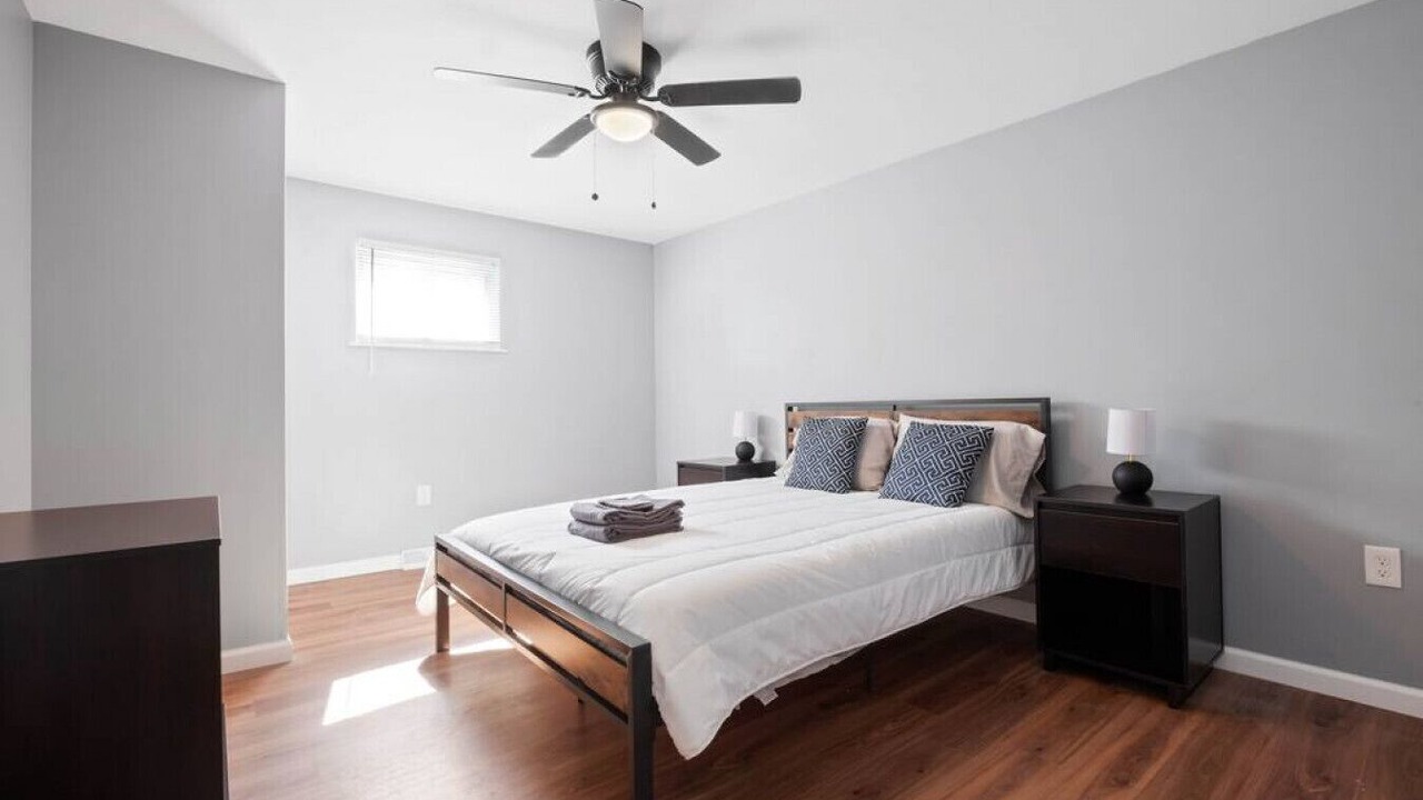 Photo of Bedroom in South Side Slopes