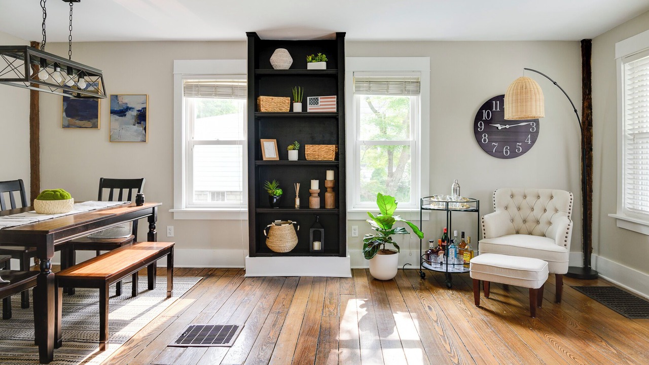 Photo of Livingroom in Chagrin Falls