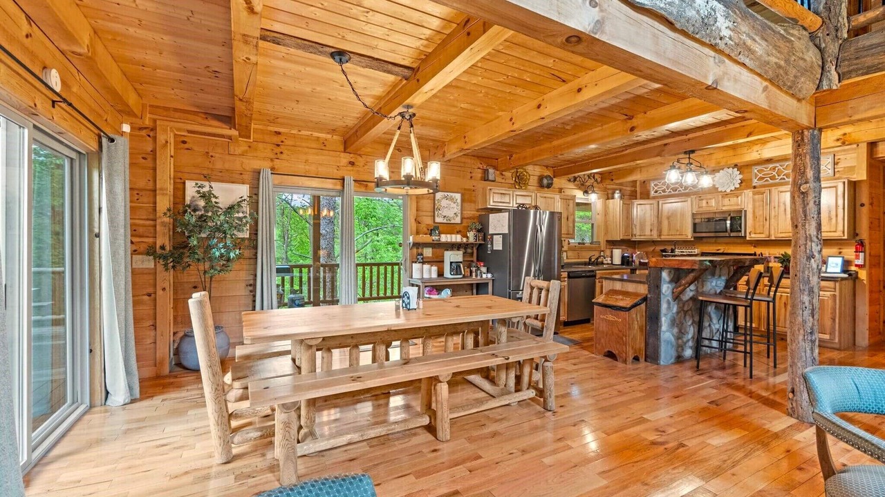 Photo of Bedroom in Rockbridge