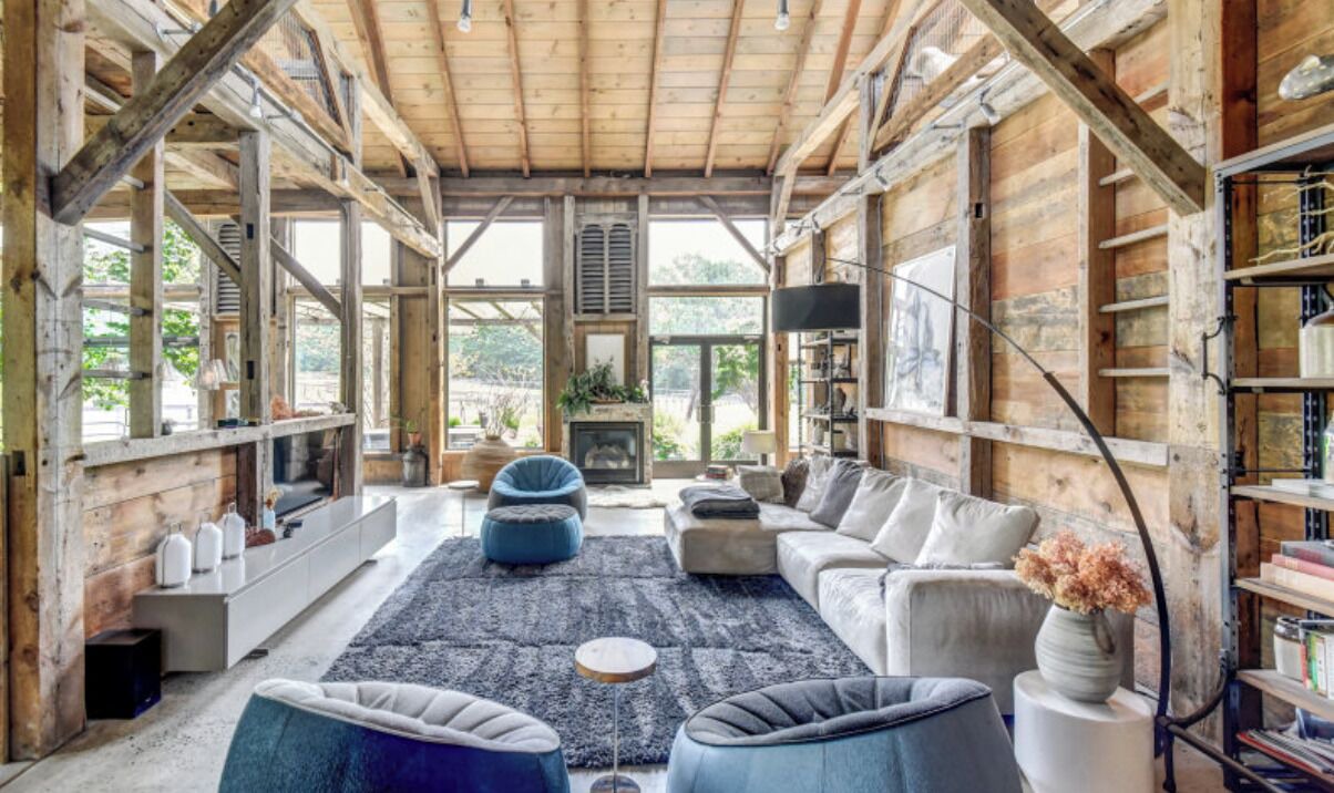 Photo of Livingroom in Kintnersville